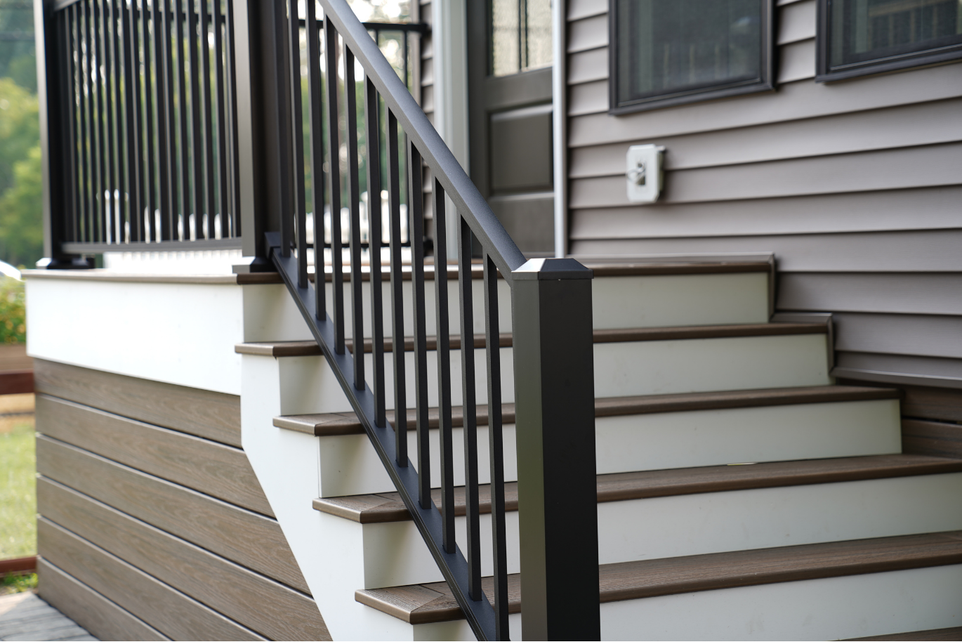 Multi-Level Deck & Pergola